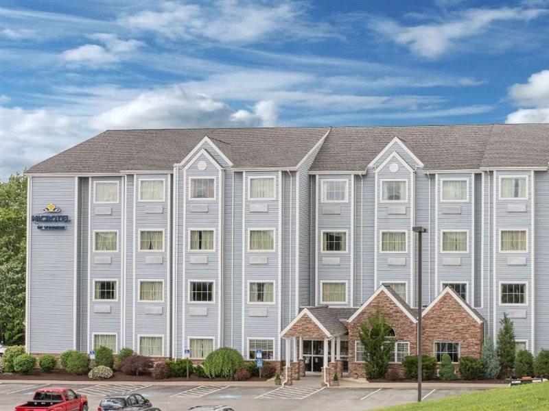 Microtel Inn & Suites By Wyndham Waynesburg Exterior foto